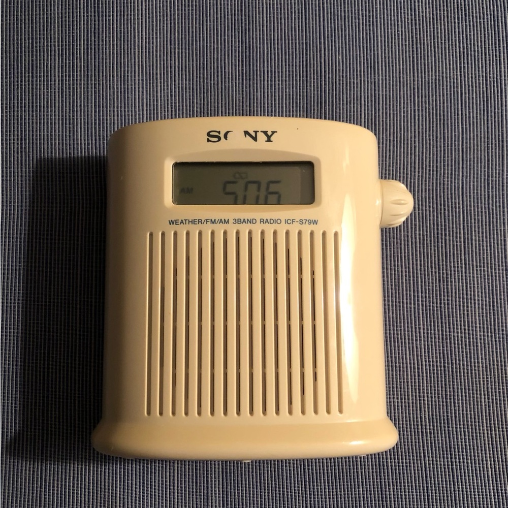 Sony Weather/FM/AM 3Band Radio ICF-S79W FOR PARTS ONLY